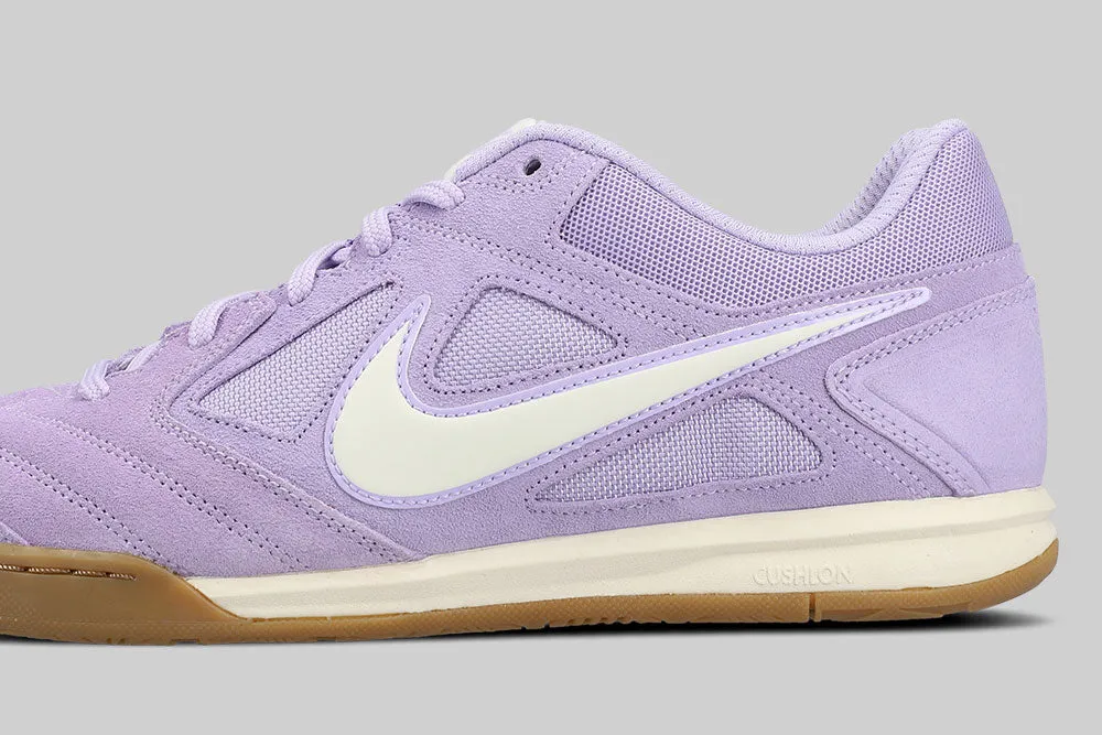 Nike Gato 'Hydrangeas' Neutral Base