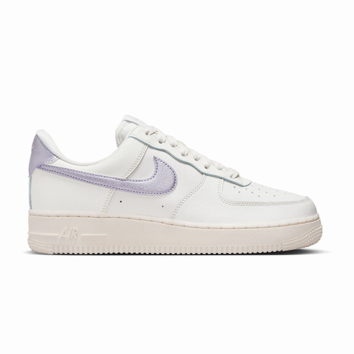 Wmns Air Force 1 '07 Ess 'Metallic Purple' High Traction Outsole