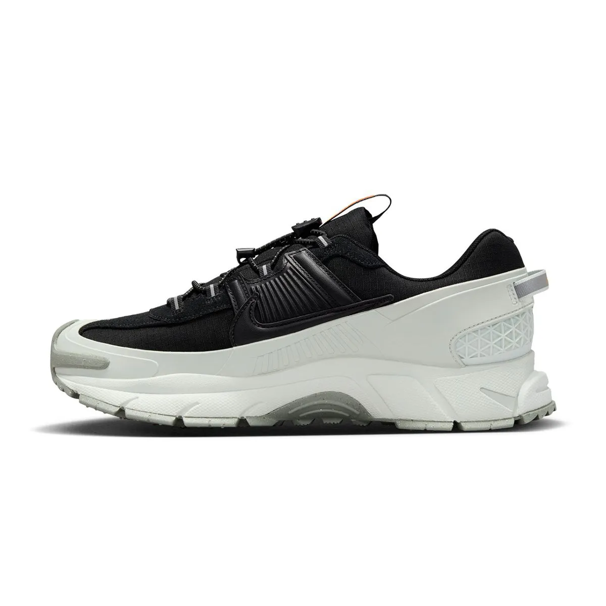 Zoom Vomero Roam 'Black Light Silver' Stability Control Frame Flexibility