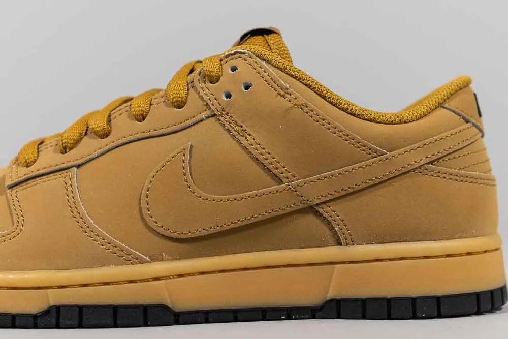 Nike Dunk Low 'Wheat' All-around ease Daily Athlete
