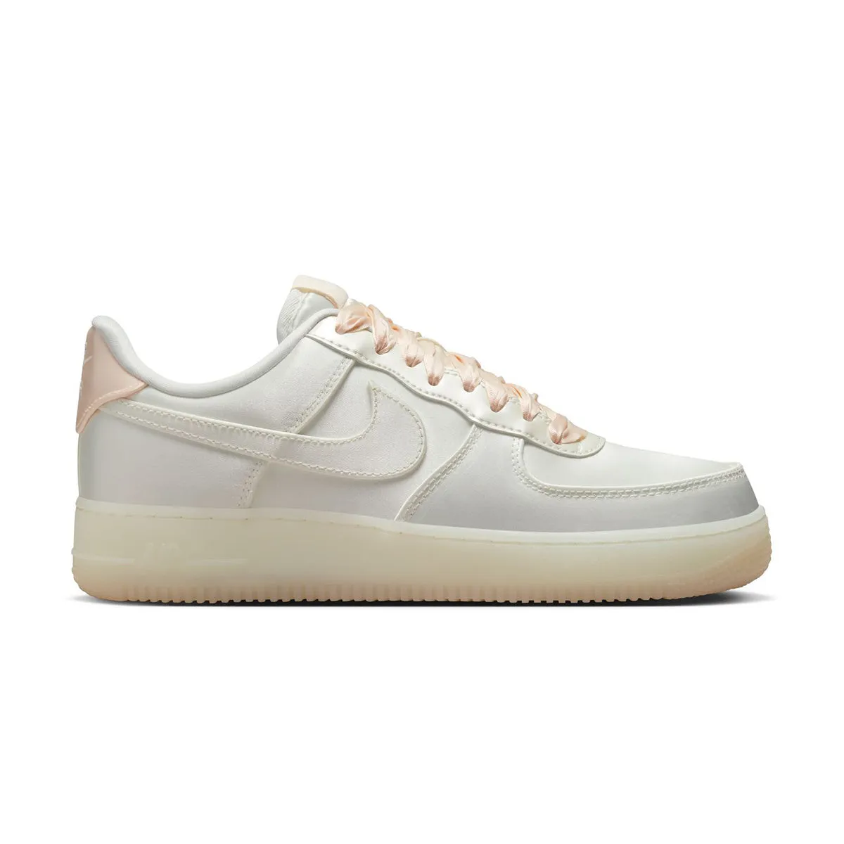 Wmns Air Force 1 '07 LV8 'Soft Sail Denim Velvet' Ventilated Footbed Design