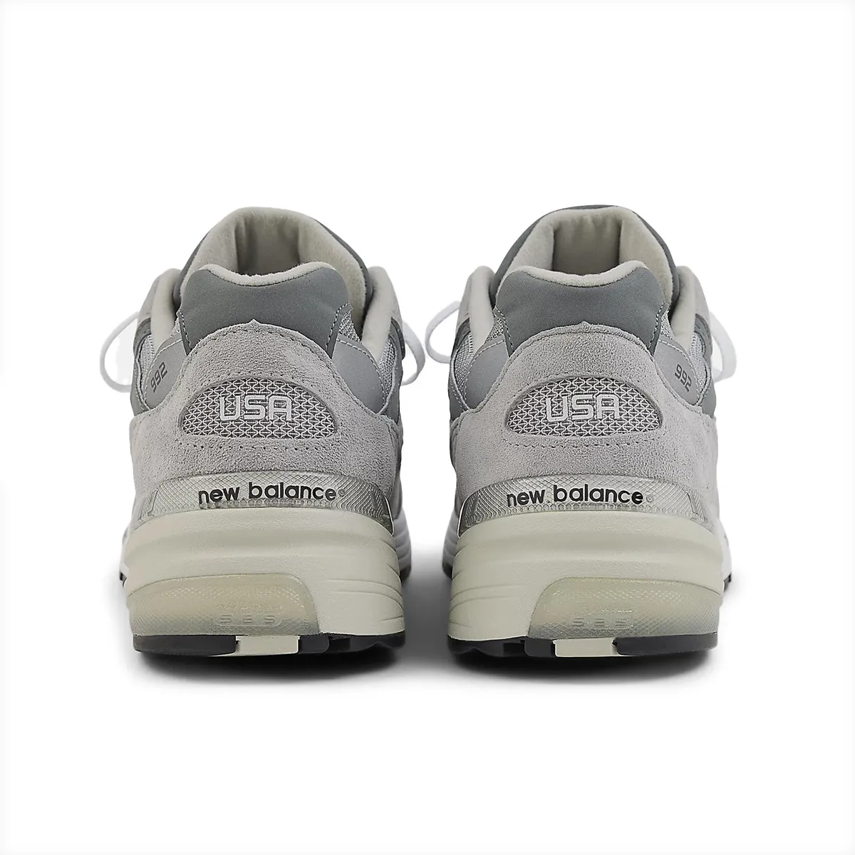 In USA 992 'Grey' Outfit Blend