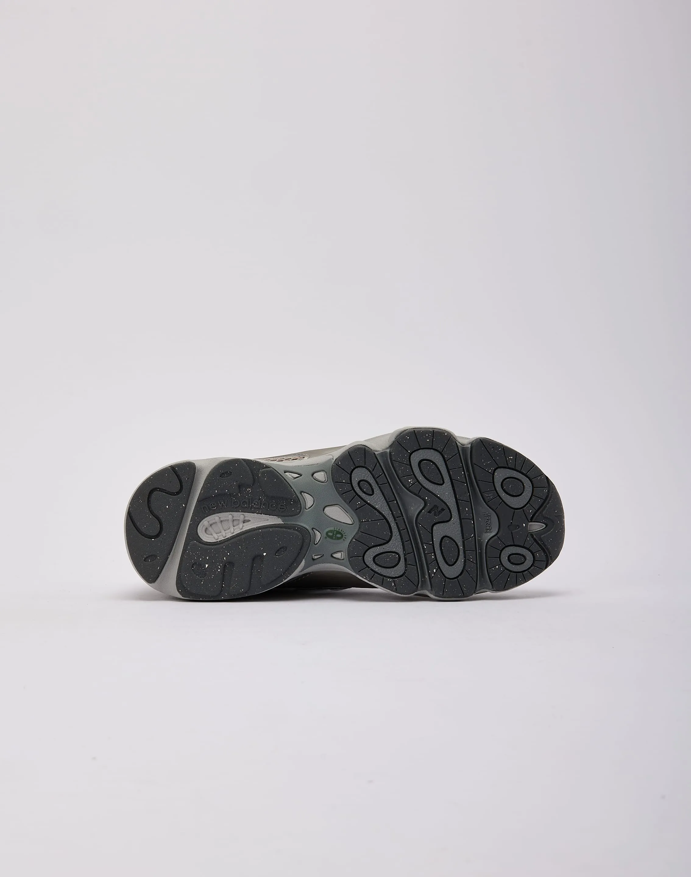 New Balance 1000 Grade-School Ventilation System Dynamic Traction Sole