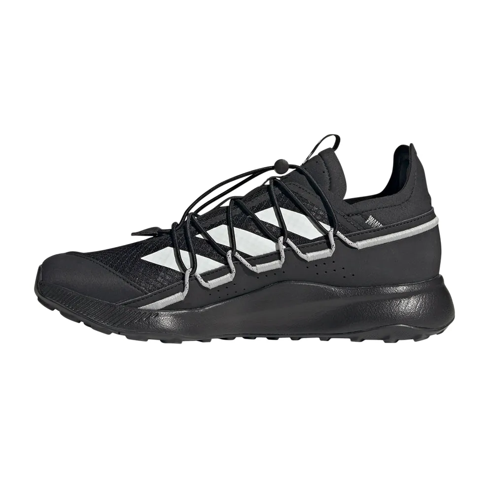 running in a cliff area shoes Rockered Outsole Design Terrex Voyager 21 Trail Running Shoes