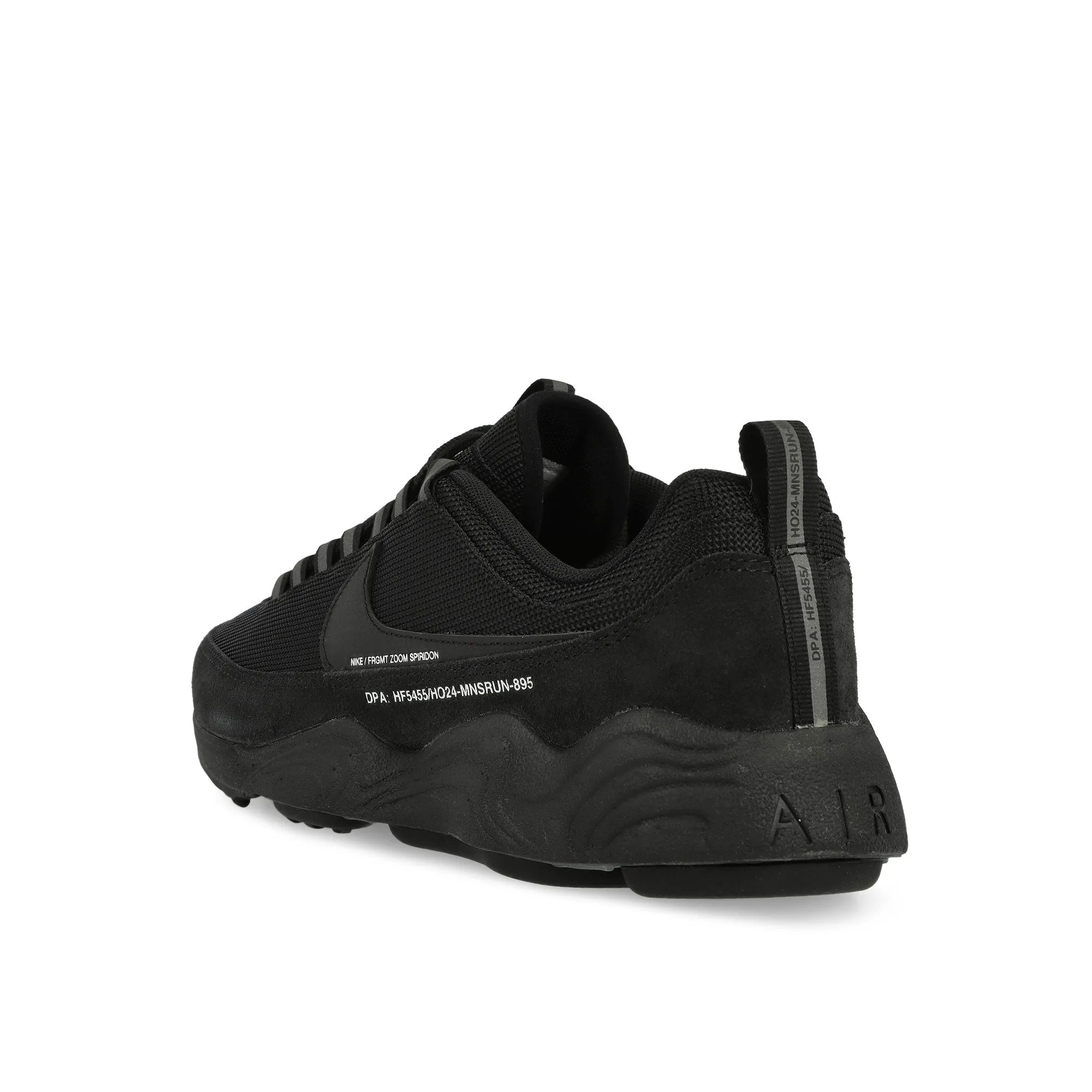 Minimalist Look Air Zoom Spiridon SP