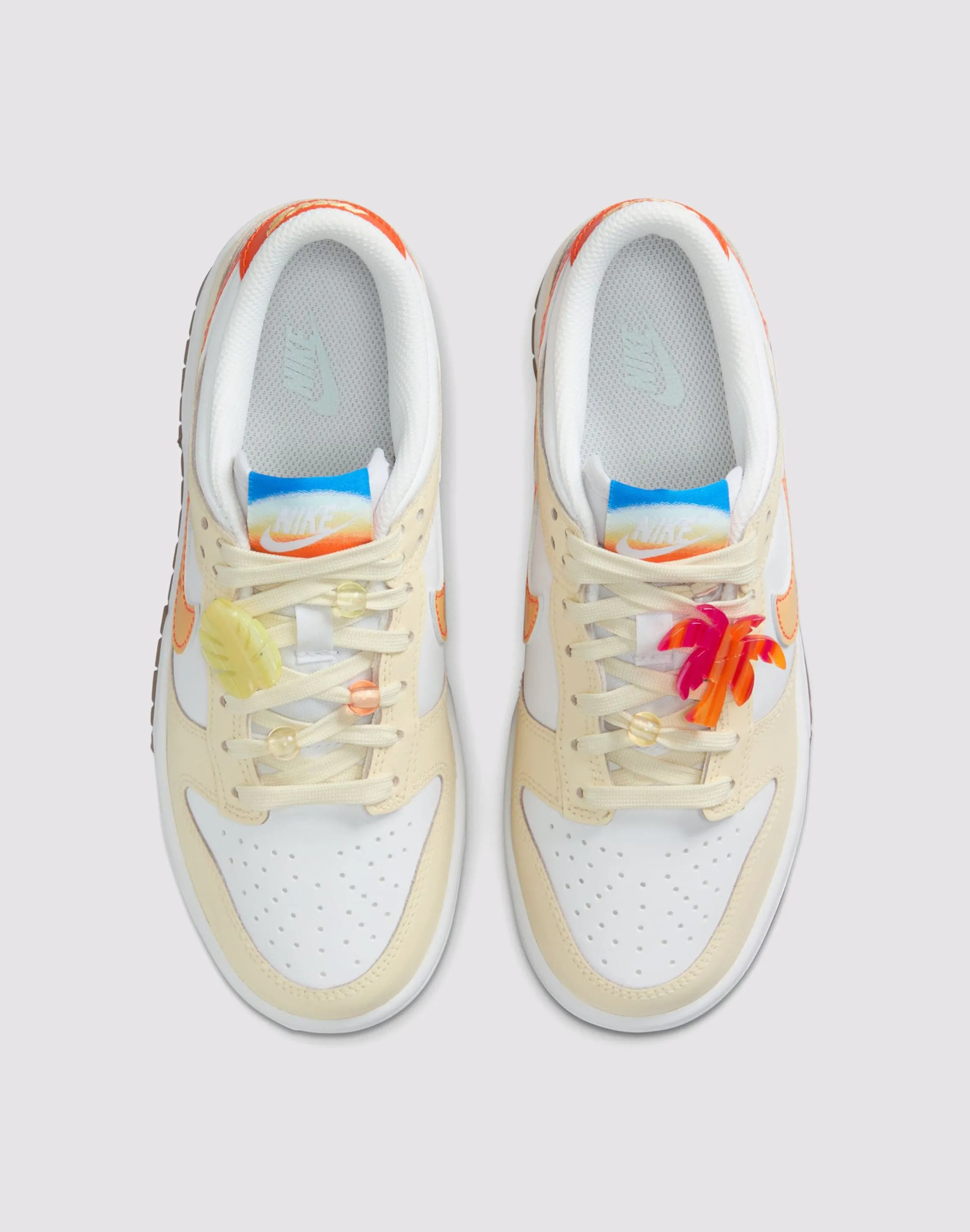 Ventilated Upper Material Nike Dunk Low Grade-School