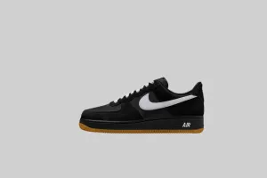 Comfort Runner Deep Tread Pattern Nike Air Force 1 '07 LV8 'Black and White'