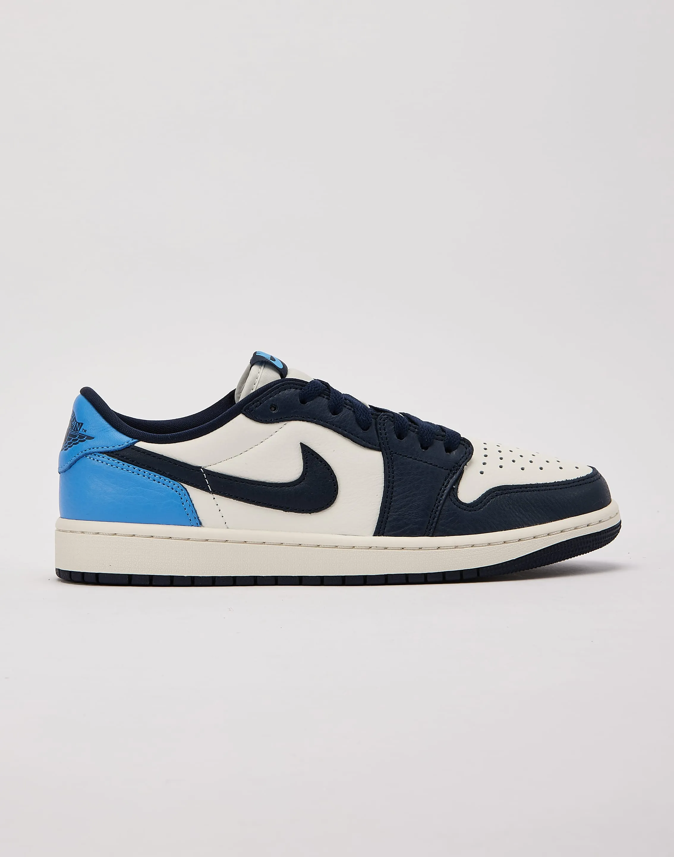 Jordan Air Jordan 1 Retro Low OG 'Obsidian' Breathable Upper Design