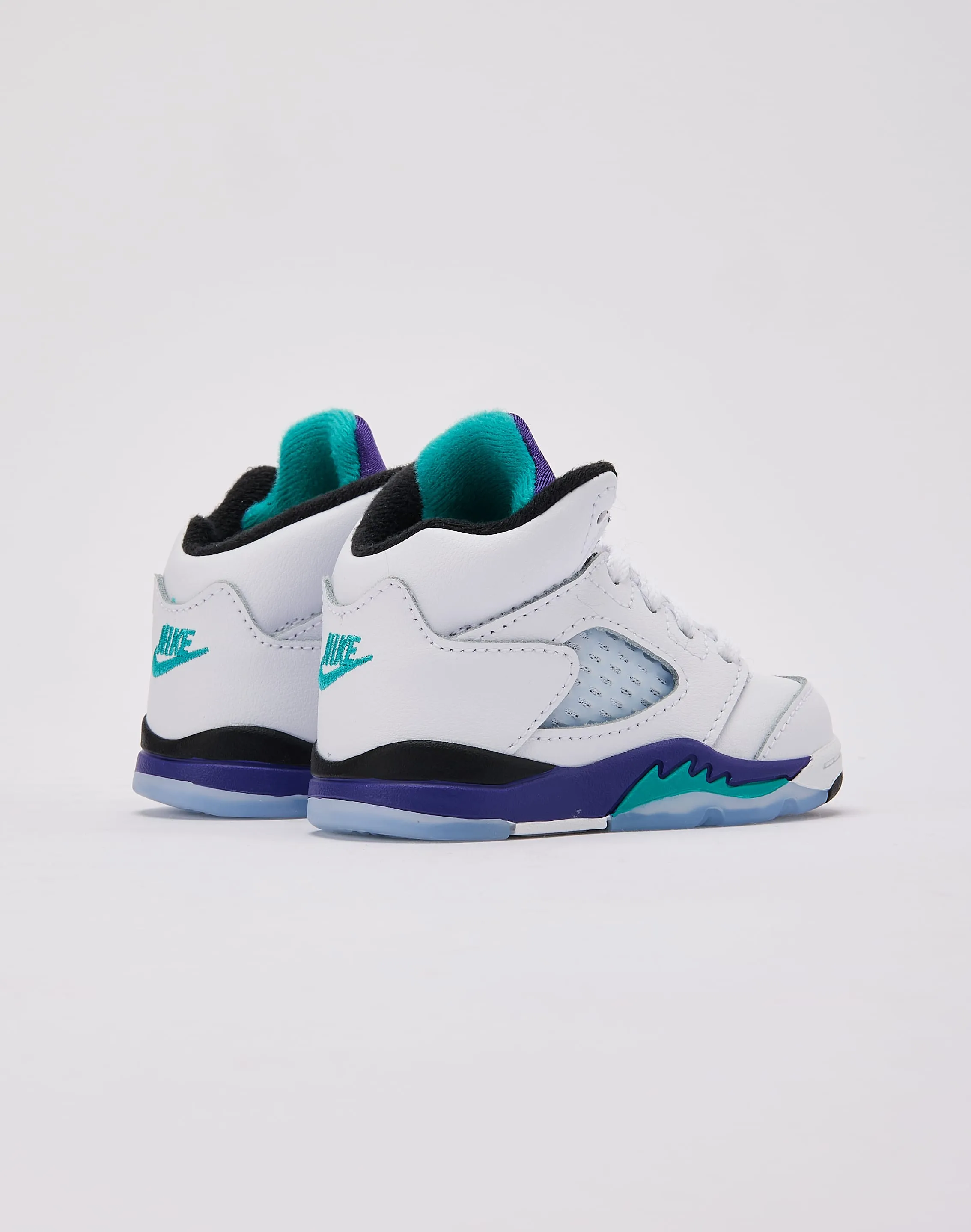 Slip Resistant Tread Hexagonal Grip Texture Jordan Air Jordan 5 Retro OG 'Grape' Toddler