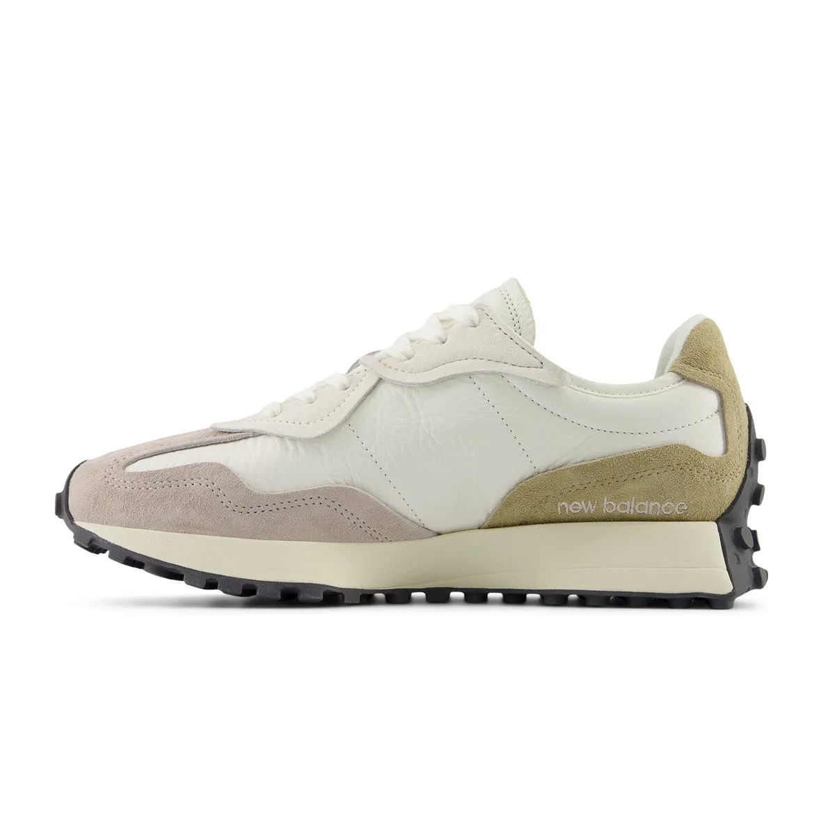 327 'Sea Salt' Smooth Finish Distinctive breathability