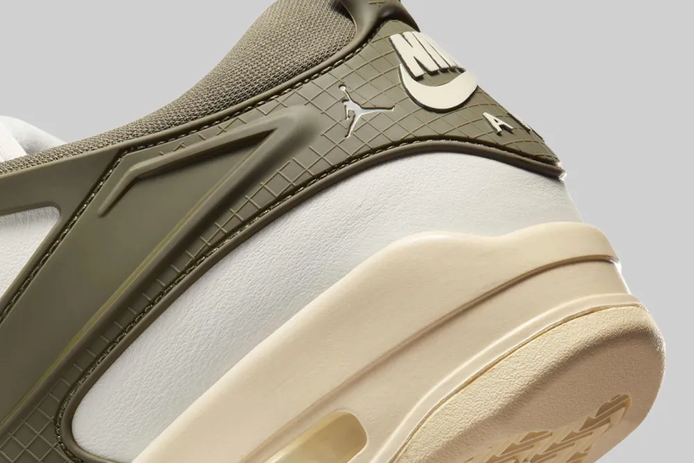 puncture resistant Women's Air Jordan 4 RM 'Medium Olive'