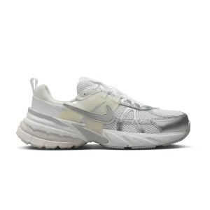 Wmns V2K Run 'Metallic Silver White' Road Performance
