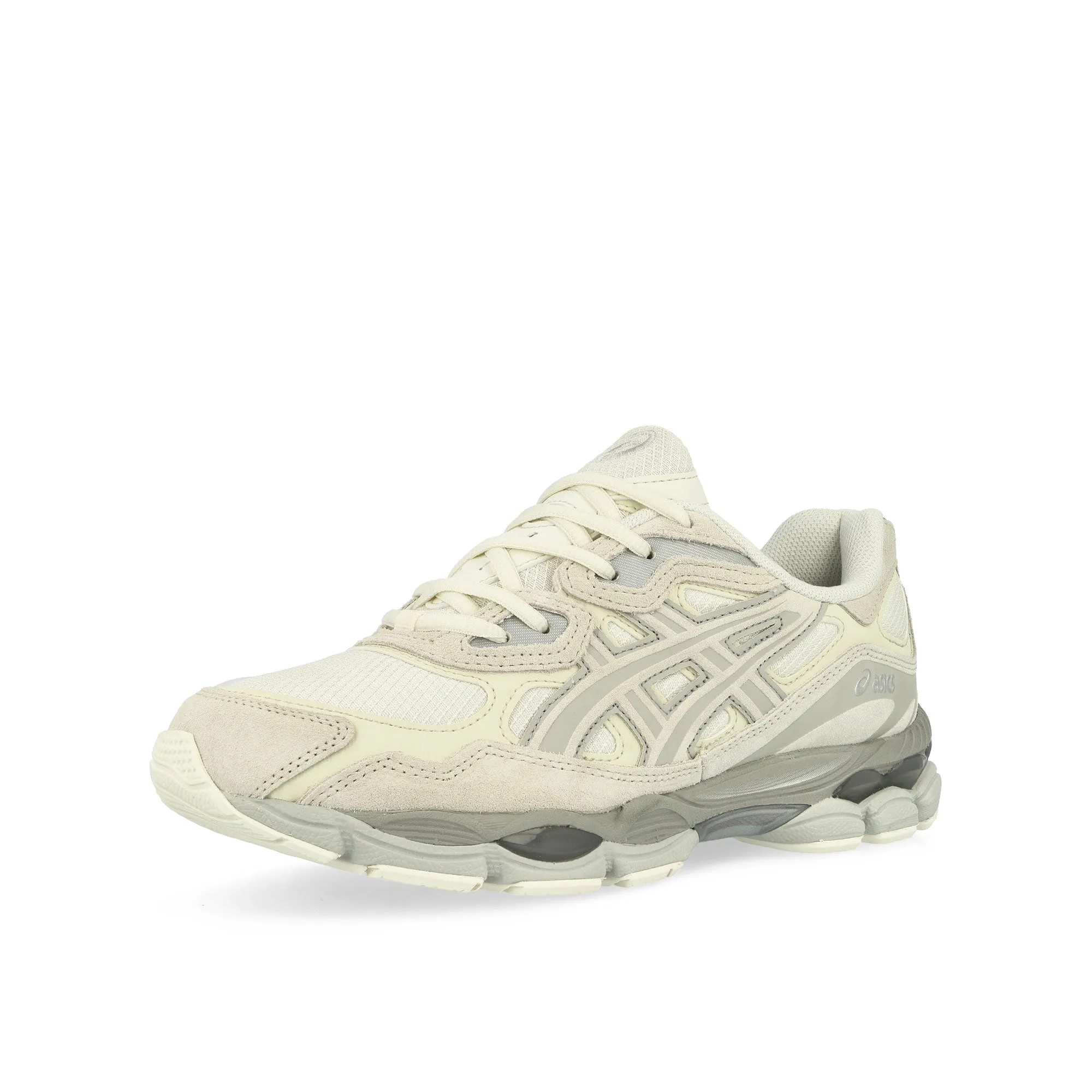 traction - enhanced running gear aesthetic - design shoes Gel-NYC