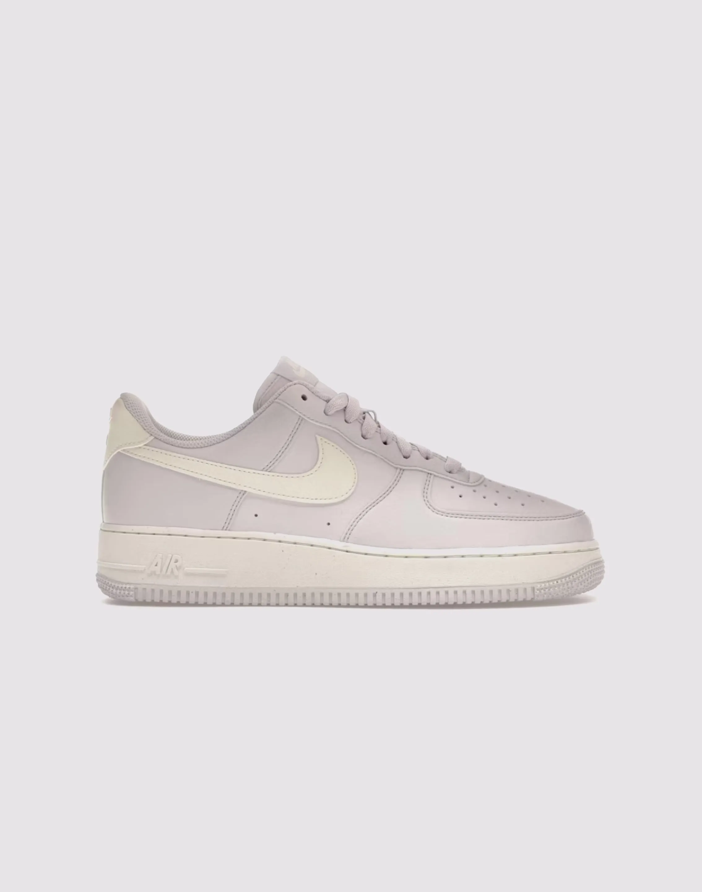 Nike Air Force 1 '07 Next Nature Stylish Look