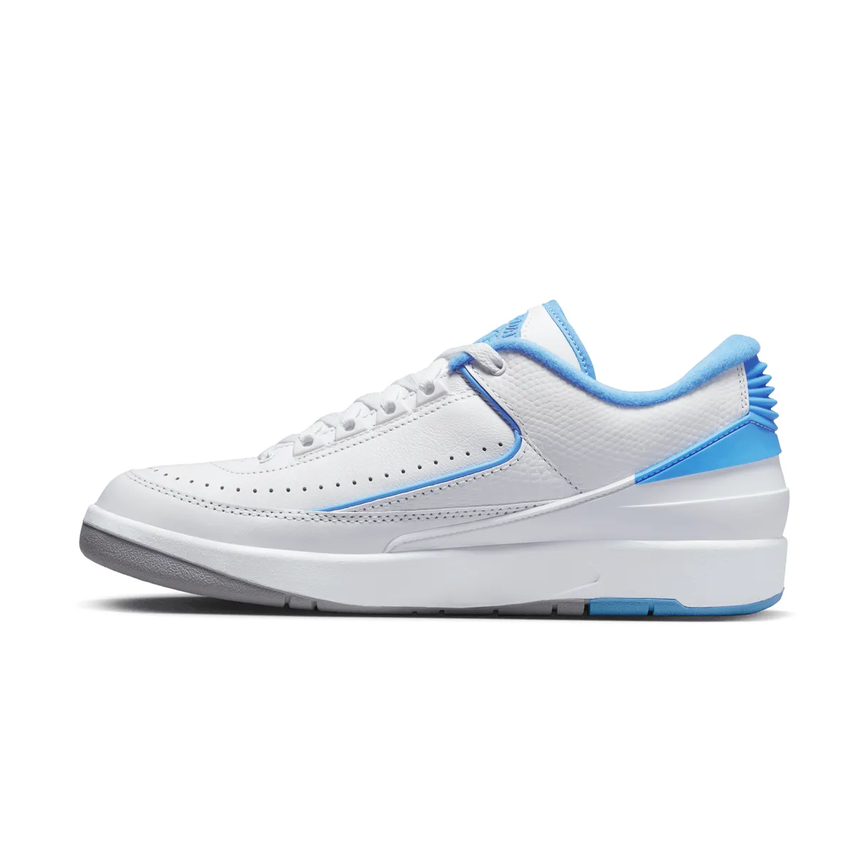 Comfortable Walk Thermoregulating Foam Air Jordan 2 Retro Low 'UNC'