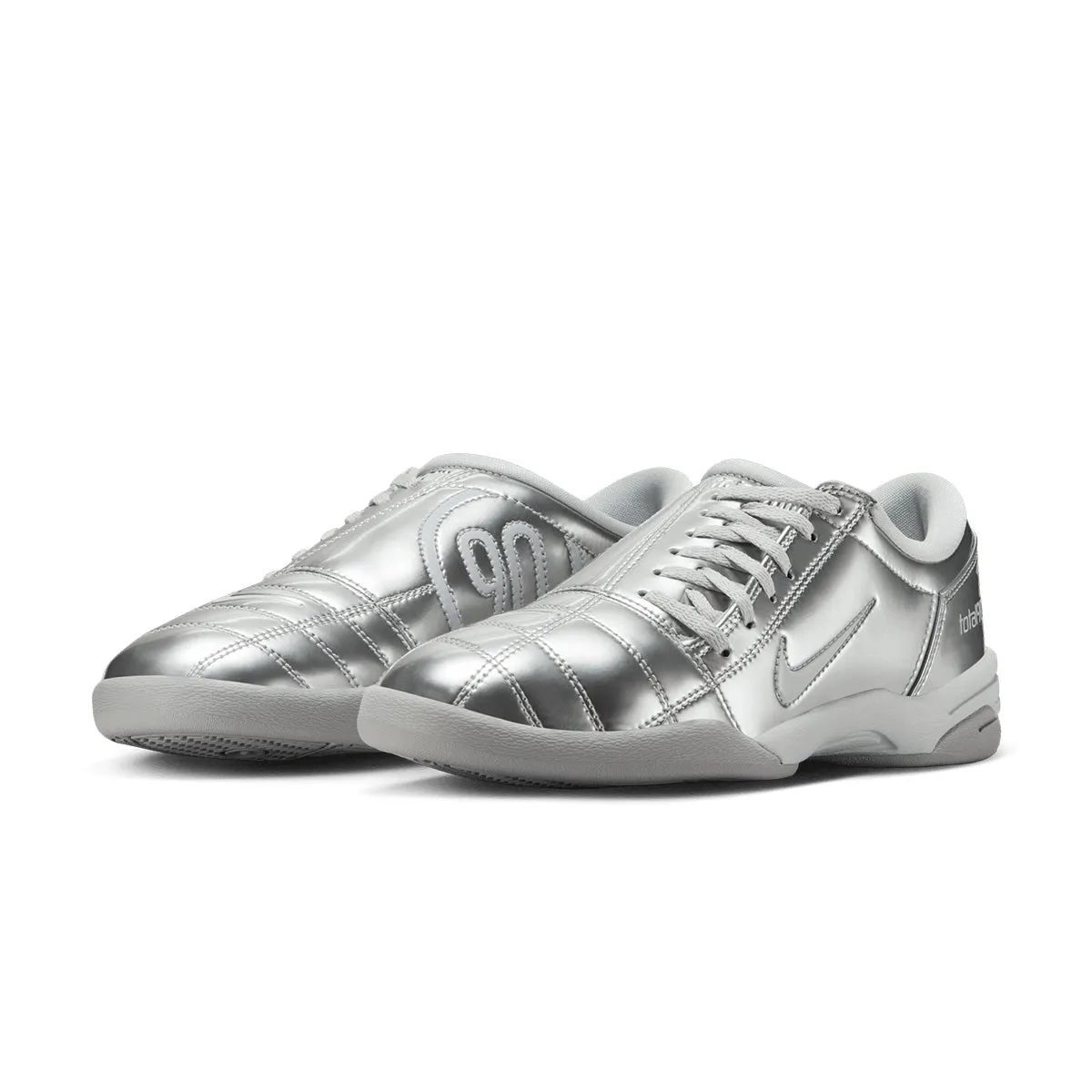 Wmns Total 90 III 'Metallic Platinum' Multi-Sport Design