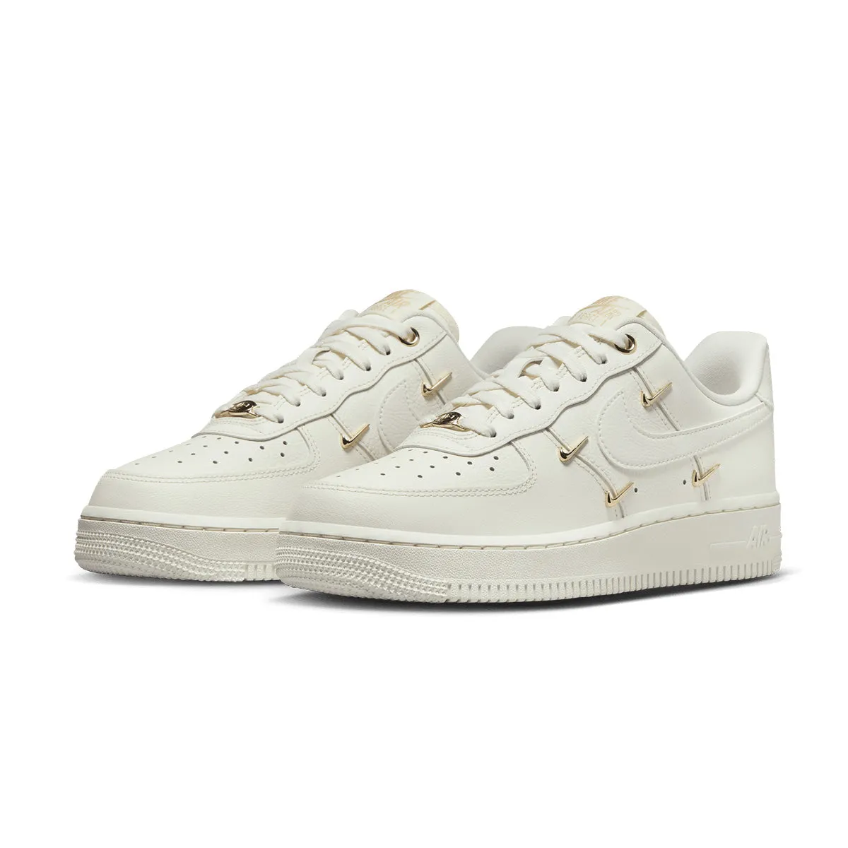 Wmns Air Force 1 '07 LX 'Sail Metallic Gold' Reflective accents Balanced Base