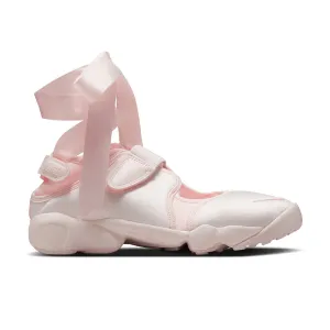 Wmns Air Rift SE 'Ballet Soft Pink' Fit Lifestyle