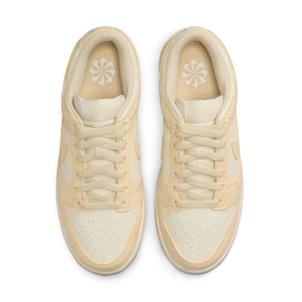 Wmns Dunk Low 'Soft Pearl' Durable ease Adventure Ready