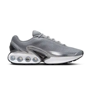 Wmns Nike Air Max DN 'Silver Metallic' Padded Activity Heat Release