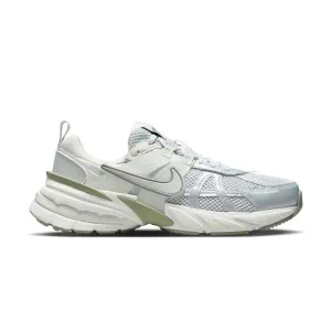 All   Terrain Wmns V2K Run 'Photon Dust Light Silver'