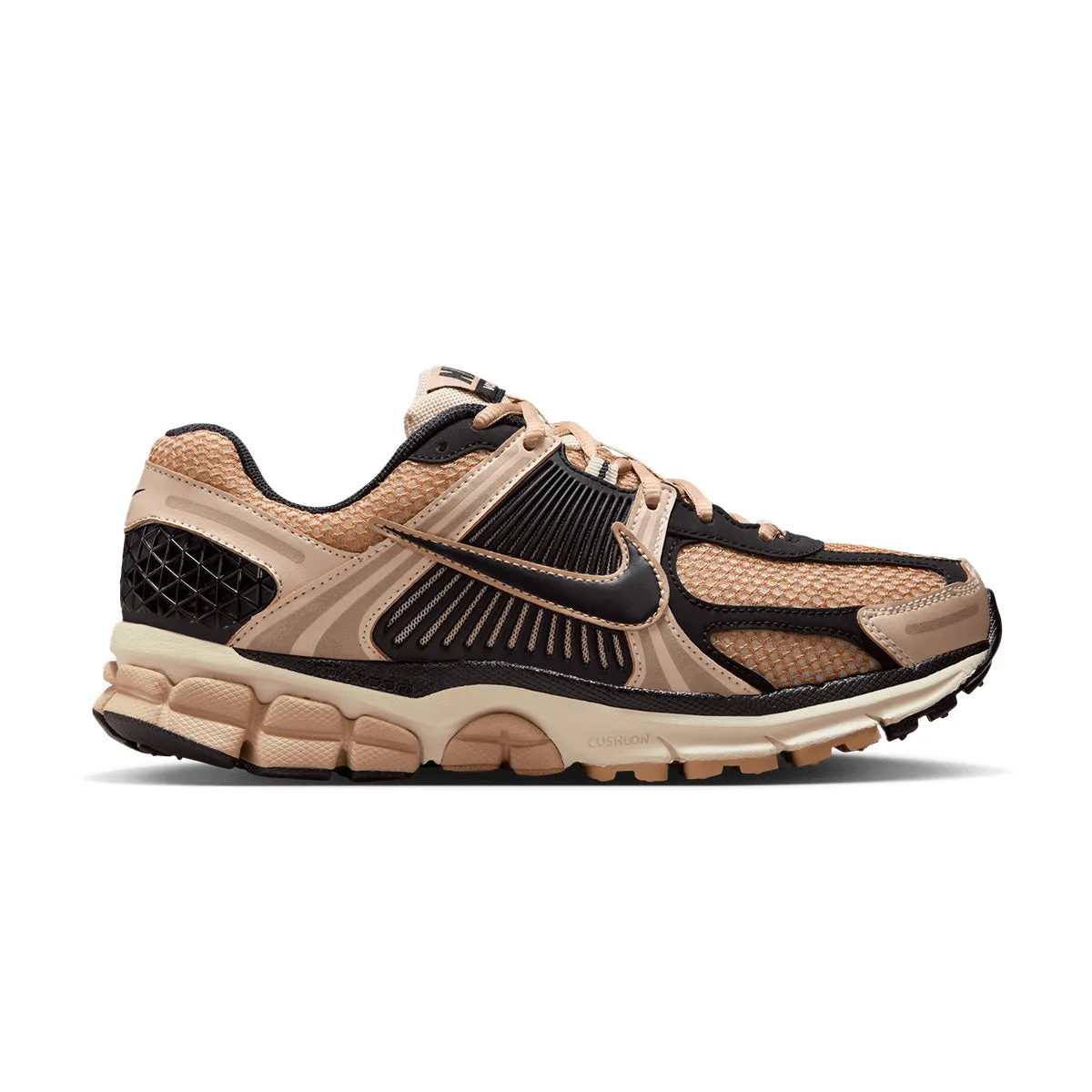 Easy Pack Shock Dispersing Hexagons Wmns Zoom Vomero 5 'Sand Drift Black'