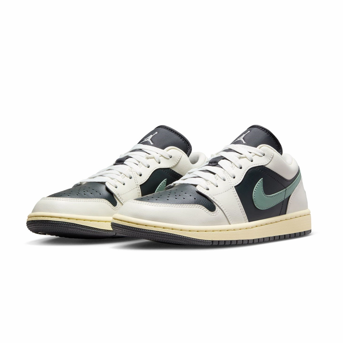 Thermal Regulating Upper Wmns Air Jordan 1 Low 'Jade Smoke??