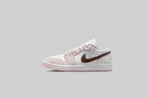 All-terrain Women's Air Jordan 1 Low 'Coral Reef'