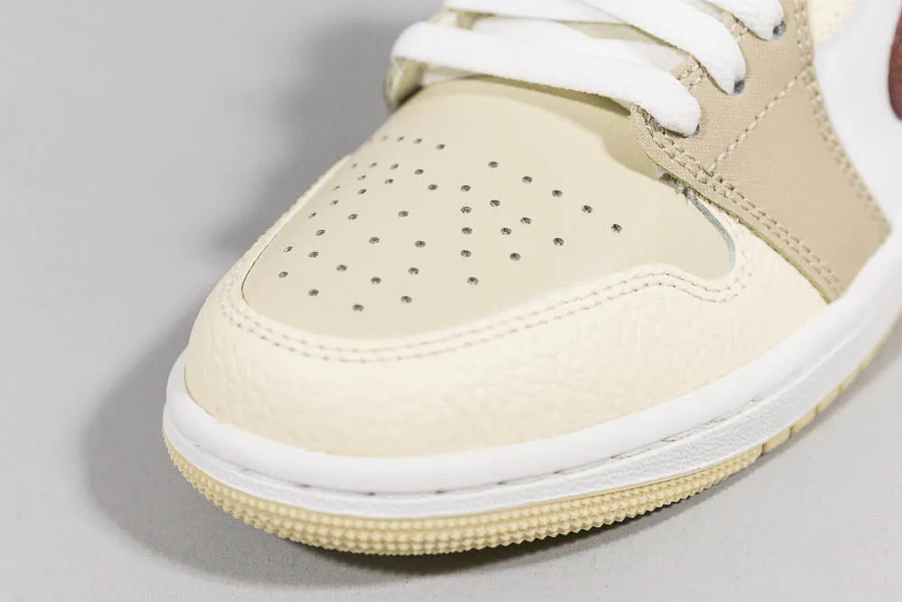 Women's Air Jordan 1 Low 'Team Gold and Red' Responsive sole All Fit Option