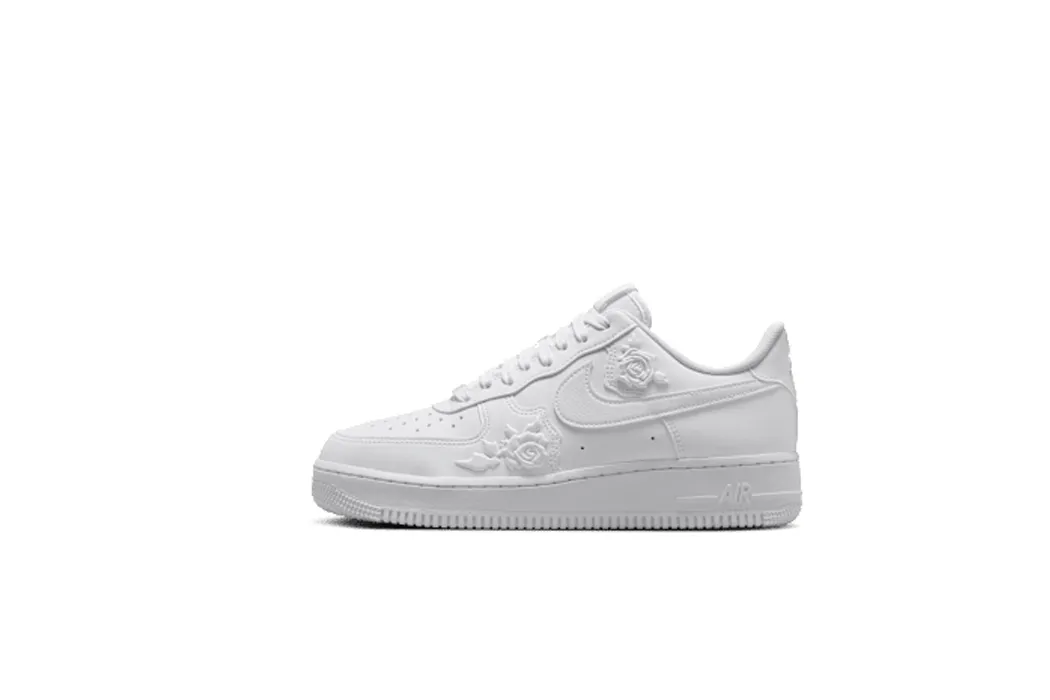 Women's Nike Air Force 1 '07 'White Roses' Moisture wicking