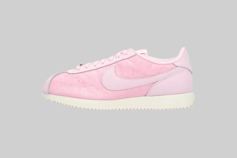 Pace Support City Routine Women's Nike Cortez 'Pink Foam'
