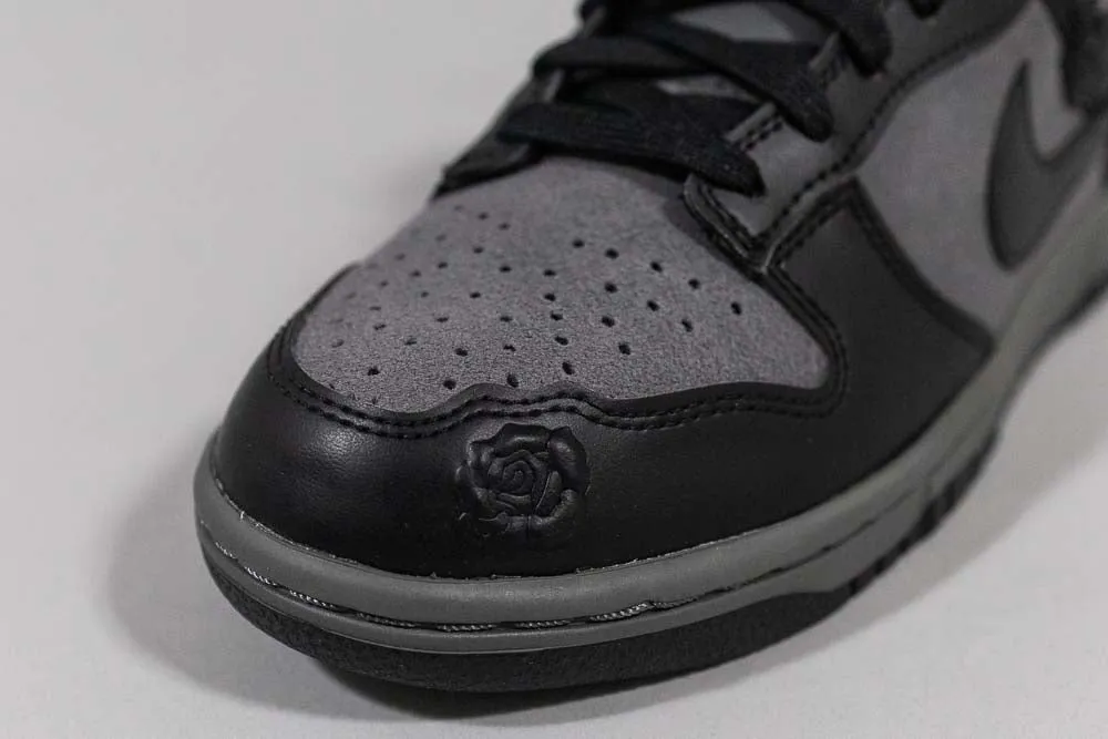 Women's Nike Dunk Low 'Black Roses' Elevated traction Daily Support