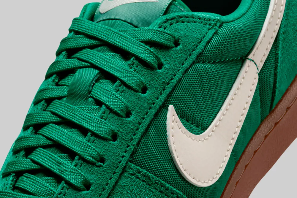 Ultra grip Women's Nike Field General 'Malachite'